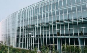 What is Curtain Wall? its 2 Systems, Benefits, & Disadvantages 2 stick curtain wall system